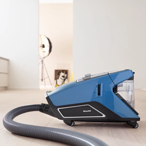 Miele Blizzard CX1 TurboTeam Bagless Vacuum CFR (Certified Factory Reconditioned) - Image 5